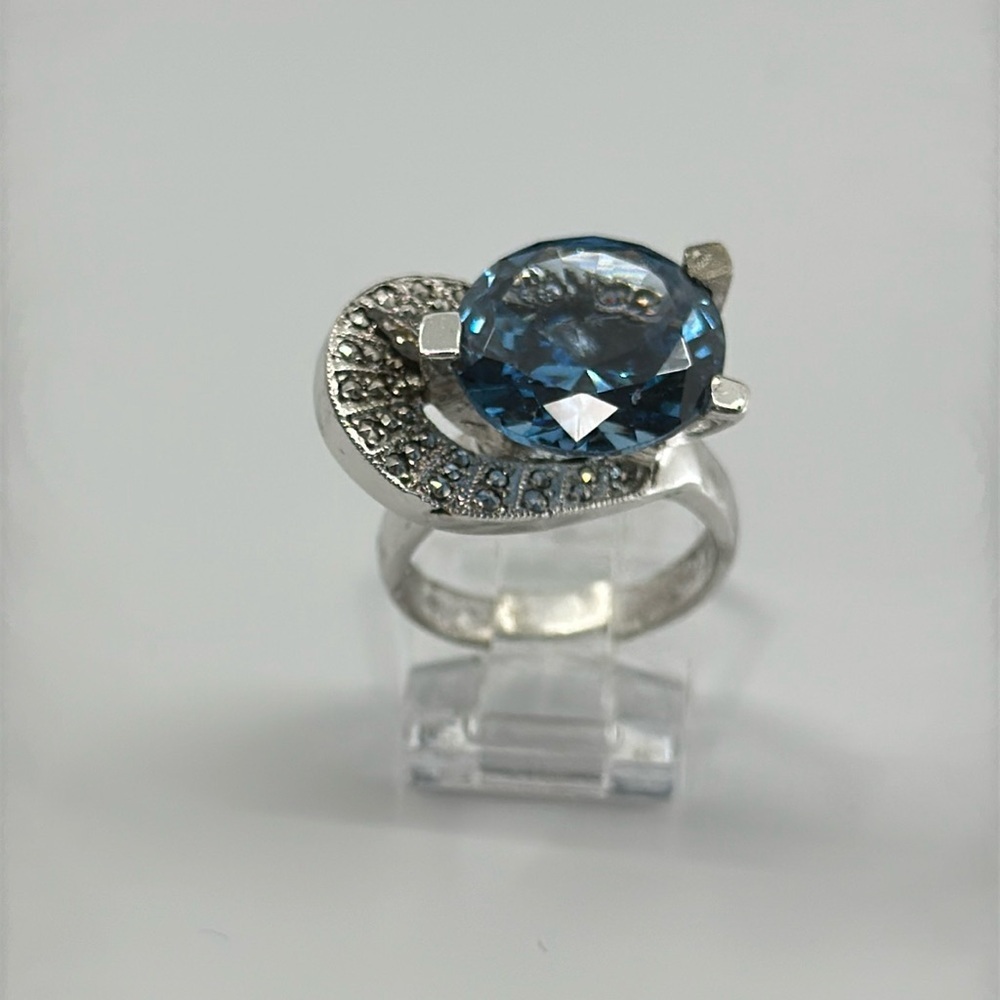 Elegant 925 silver blue spinel stone ring size 6-1/2